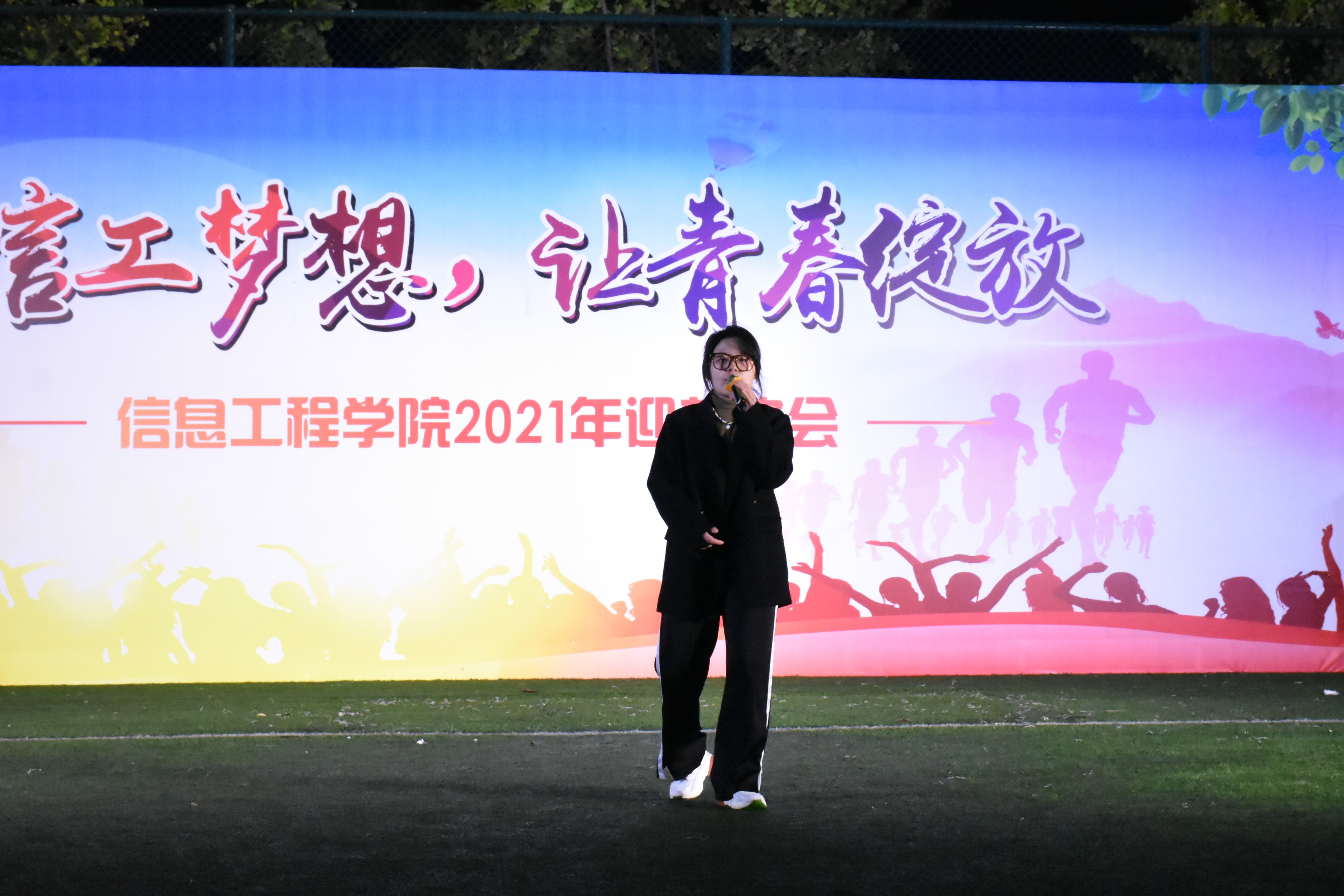 d8066cc0adc747d9a24b4987652d6ba5.jpg d8066cc0adc747d9a24b4987652d6ba5.jpg